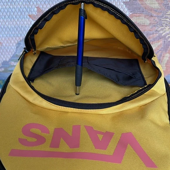 Vans Ranged 2 Prints Adult Laptop Backpack One Size 
NWT Authentic - Picture 11 of 16